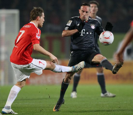 地跻身顶级 地跻身顶级