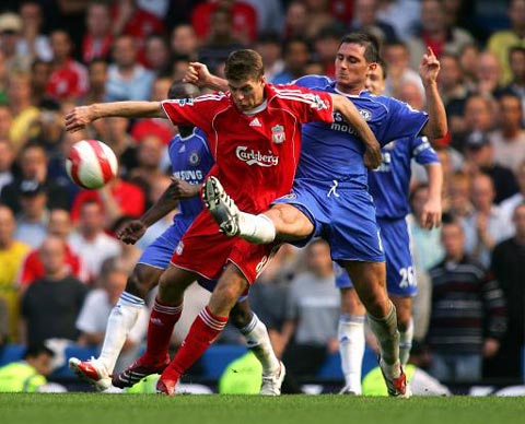 我们拭目以 我们拭目以